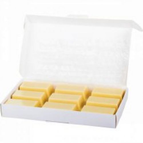 Горячий пленочный воск Wax Kiss BX в плитках 500 г Горячий пленочный воск Wax Kiss BX в плитках 500 г